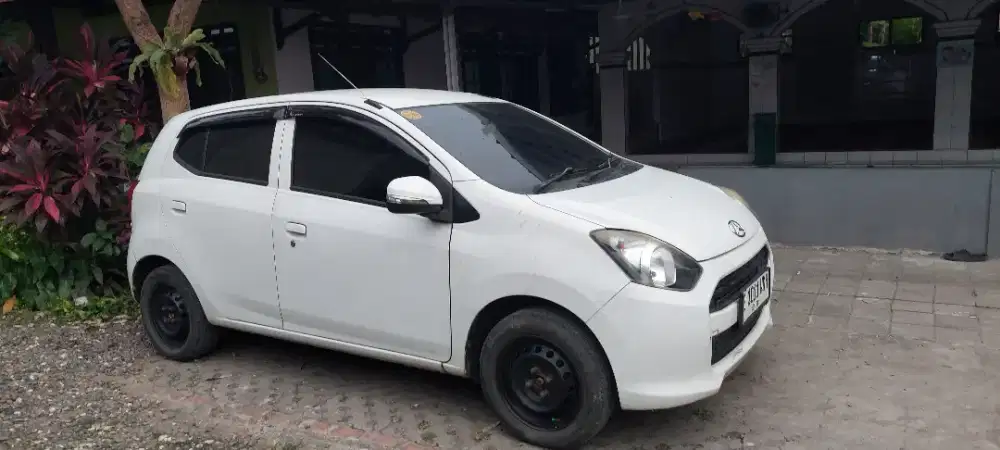 Ayla Putih Gesit Irit