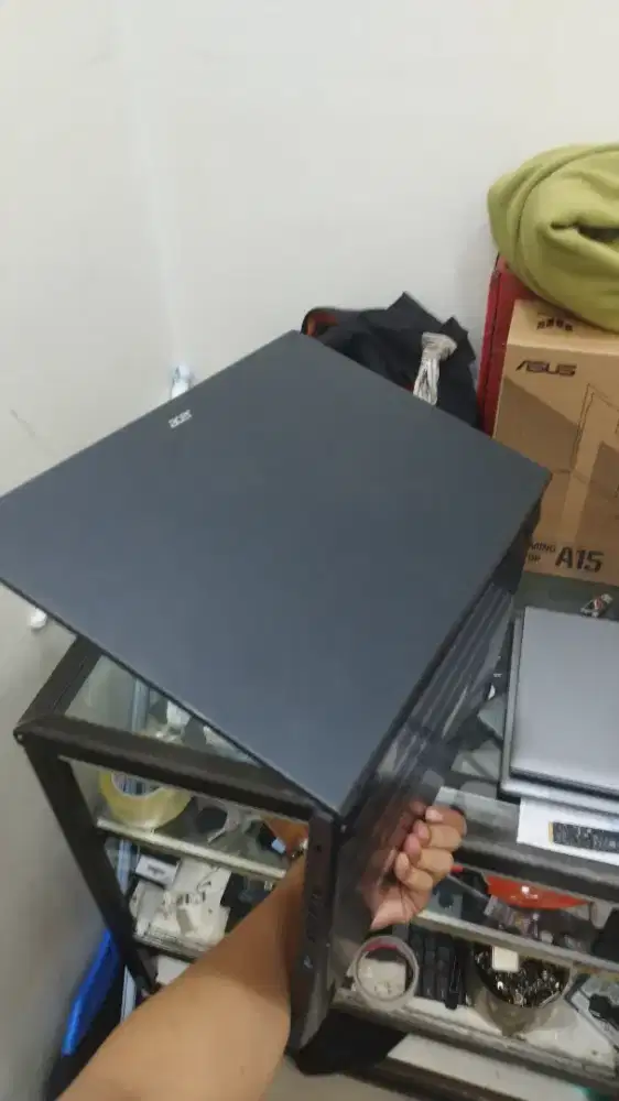 Laptop Acer Intel core i5 gen 12