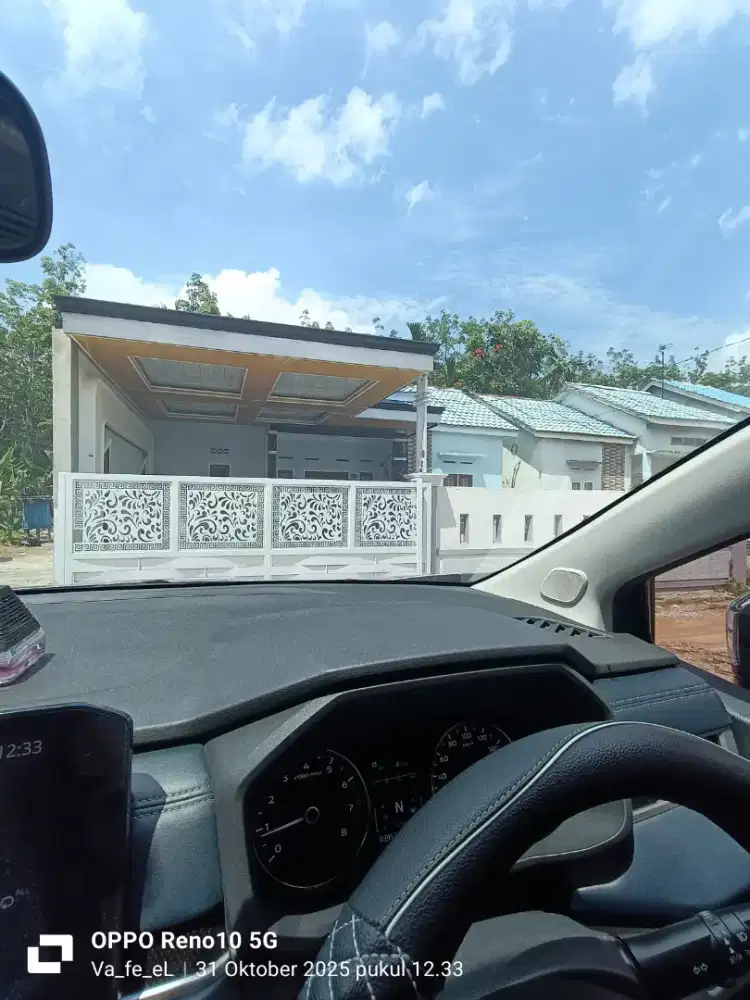 Dijual rumah plus isinya, ( tinggal masuk saja)