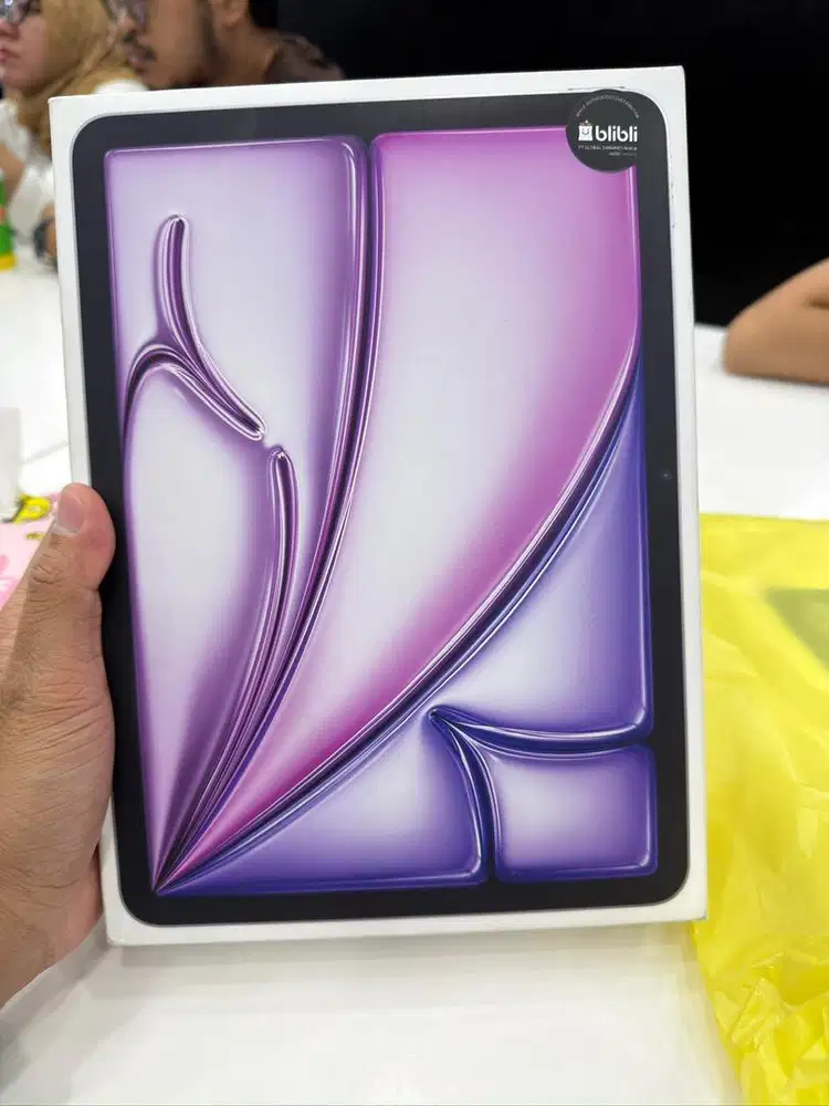 Ipad air 11 inch m3 lavender 128 gb
