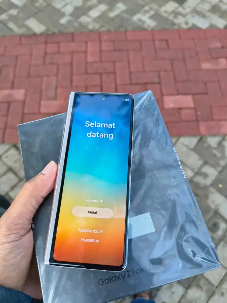 SAMSUNG GALAXY Z FOLD 3 12/512GB RESMI SEIN INDONESIA