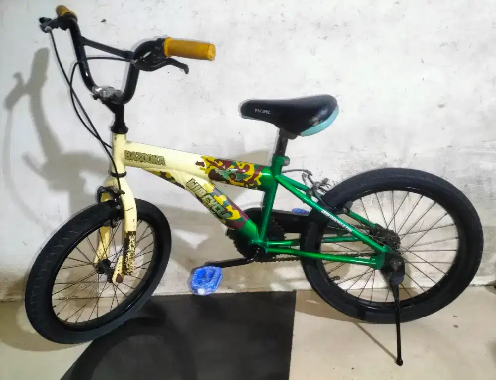 Sepeda BMX ukuran 18 wincekely kondisi normal