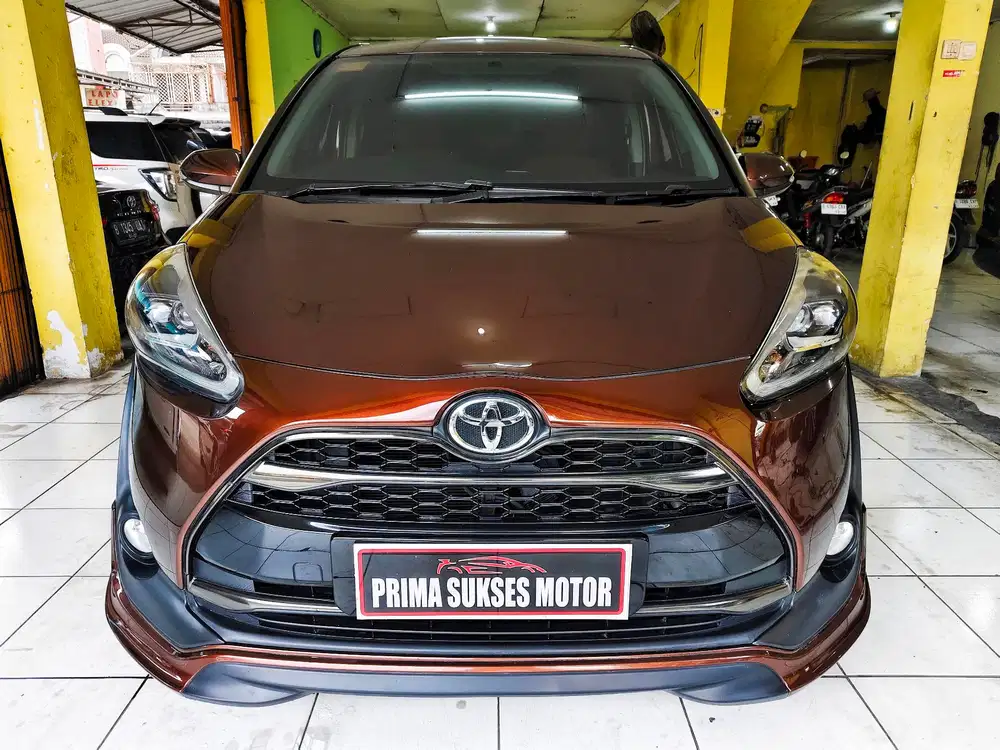 LOW KM 50RB..! TOYOTA SIENTA Q CVT AT 2017 MATIC PERFECT D'ATAS V 2018