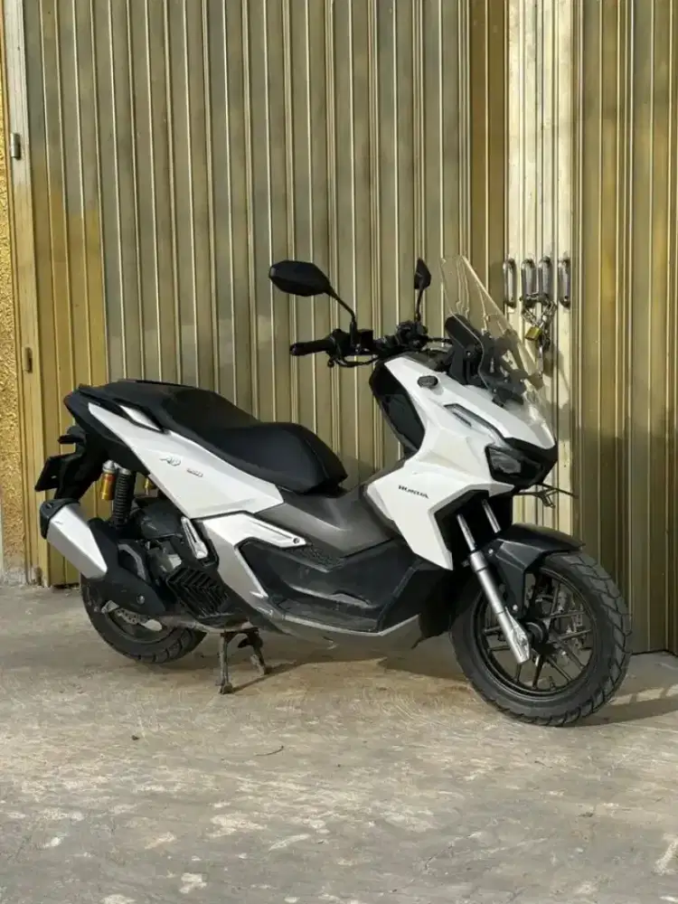 Honda adv 160 cbs 2023 komplit