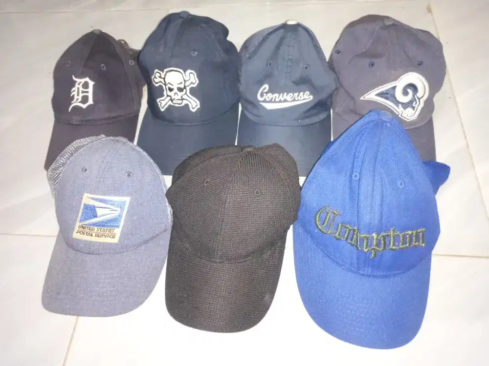 Topi Preloved koleksi pribadi