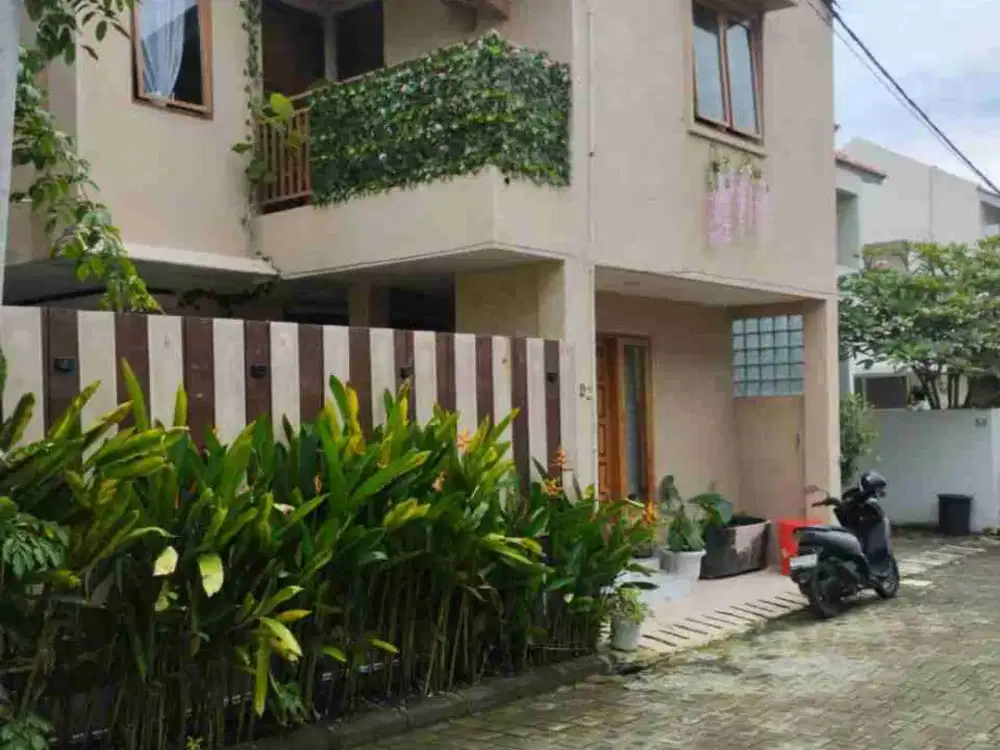 Villa in Puri Gading Jimbaran 15 minutes to Balangan Beach Bali