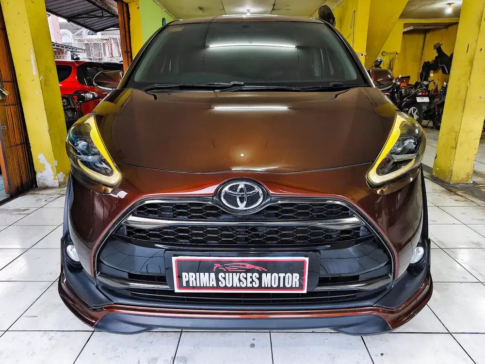 LOW KM 50RB..! TOYOTA SIENTA Q CVT AT 2017 MATIC PERFECT D ATAS V 2018