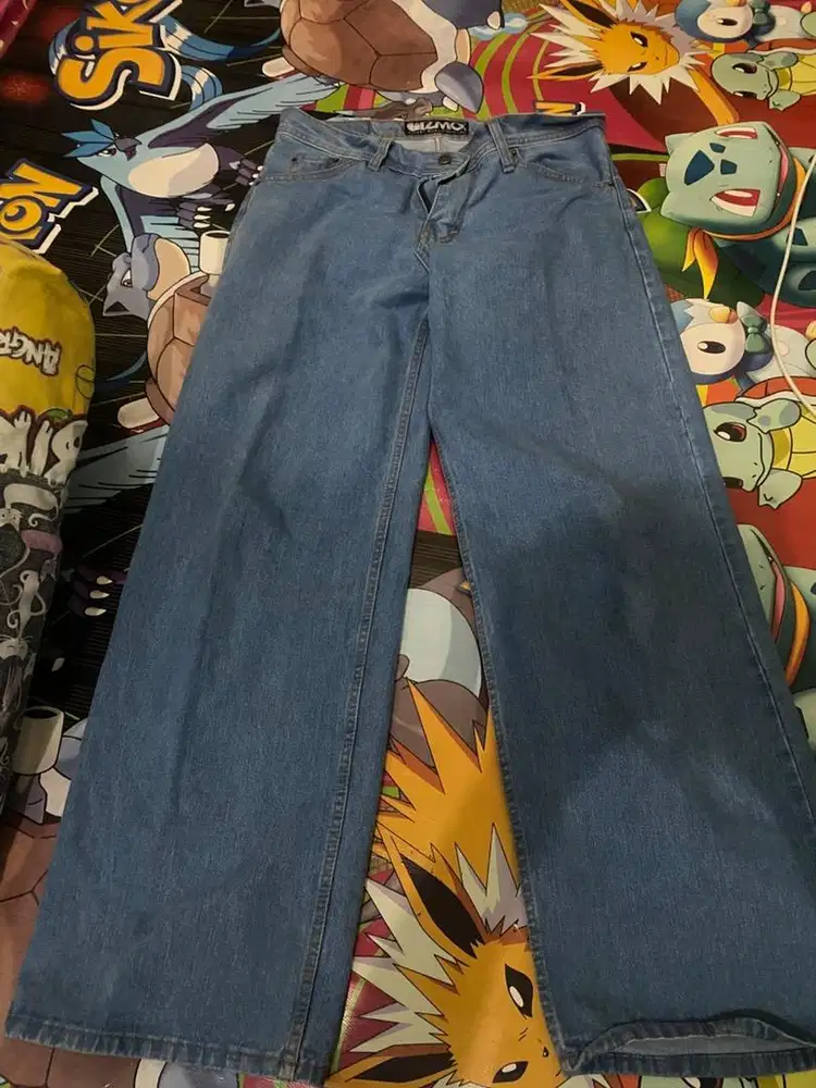 Dijual celana baggy gizmo,size 34,masih bagus bgt,lok cawang jaktim