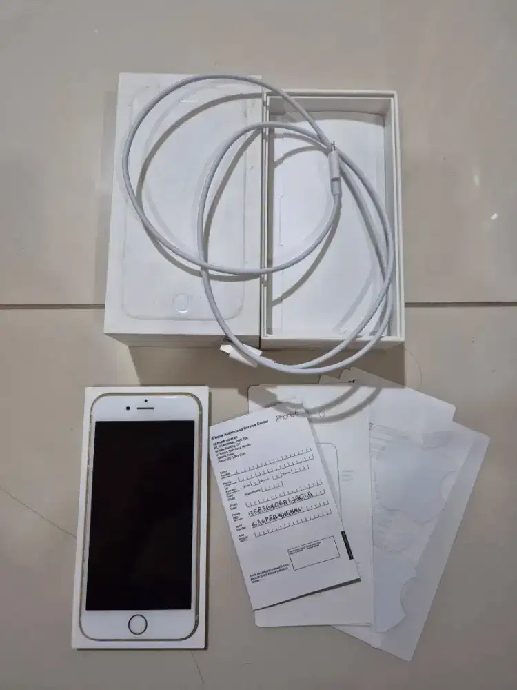 Iphone 6 warna gold 64gb