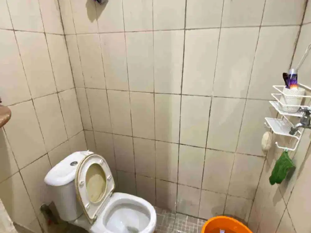 DIJUAL MURAH RUMAH 2 LANTAI
CLUSTER SEBELAH PERUMAHAN PODOMORO SEMI FURNISH