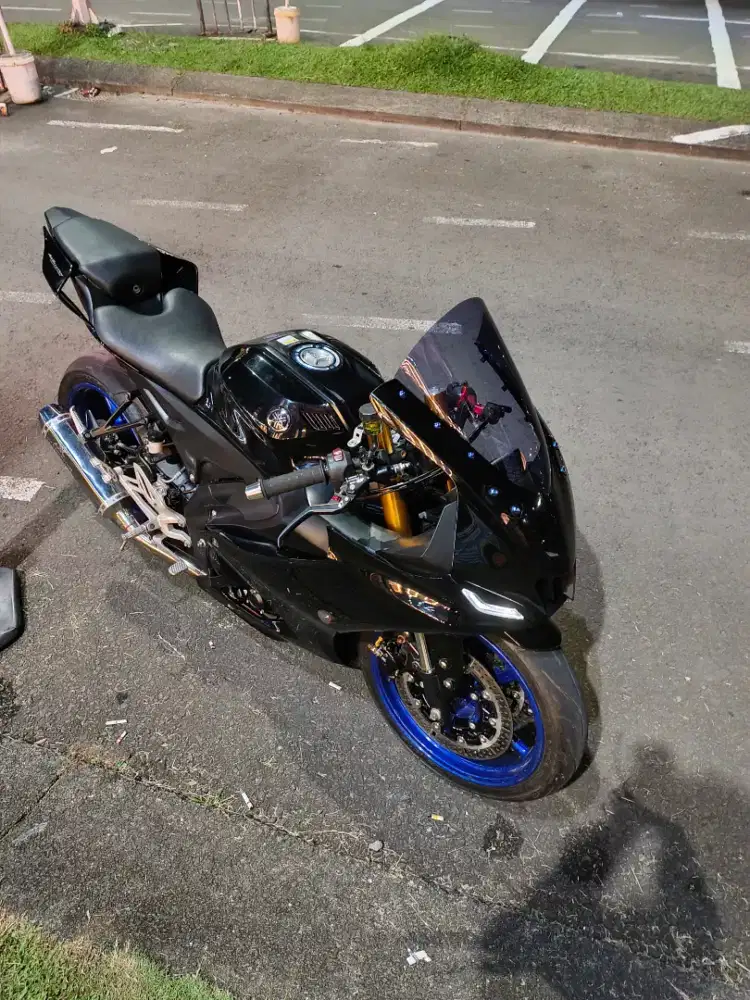 R15 V4 2023 SURAT² ON