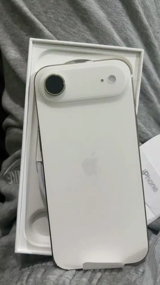 Iphone air promo