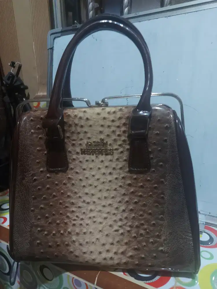 Djual tas jarang dipake