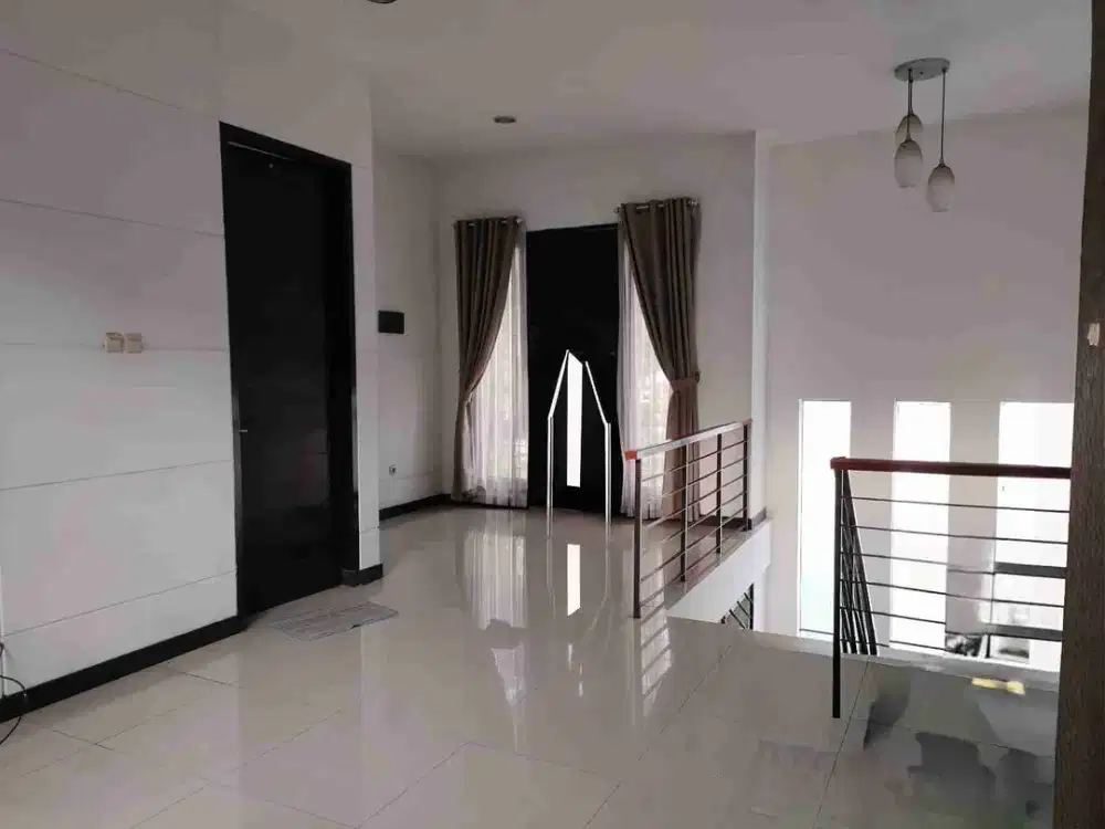 Rumah Rapi Siap Huni di Kompleks Strategis Bintaro Sektor 3
