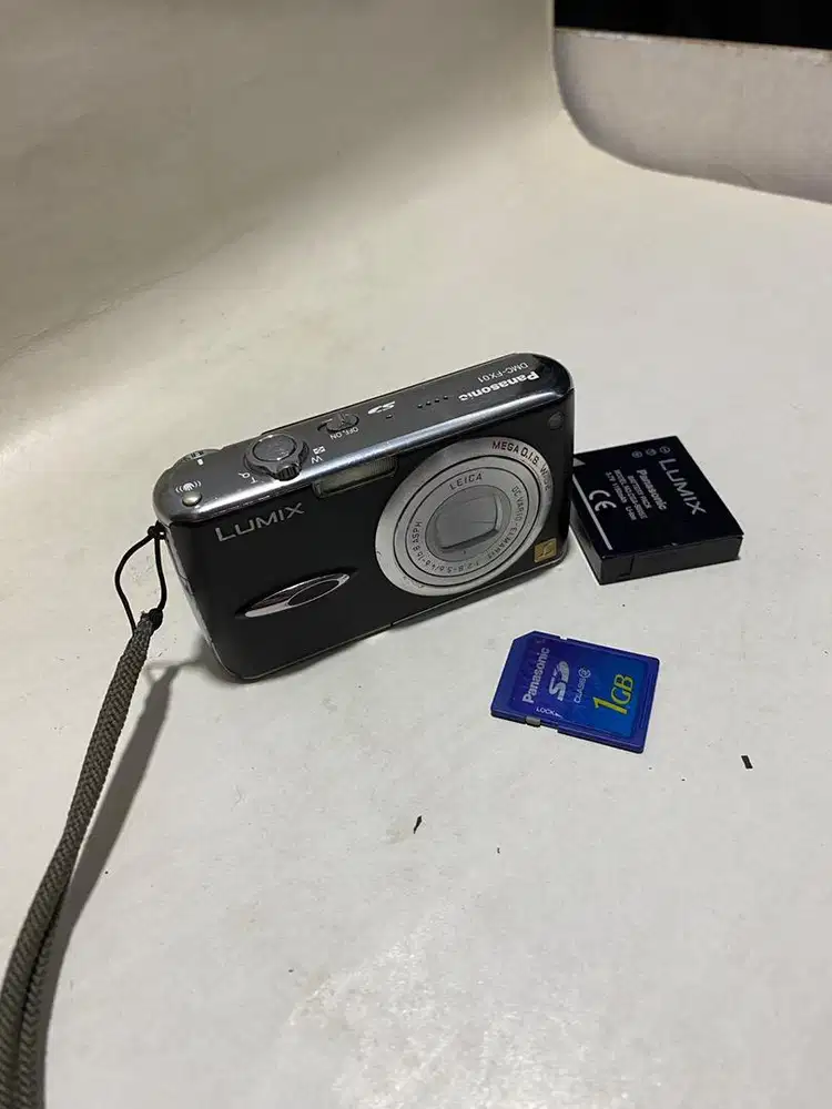 Lumix Fx01 / Kamera Digital / Panasonic / Digicam