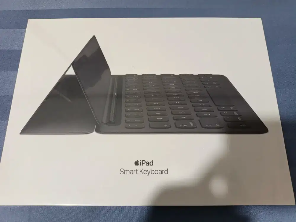 Apple keyboard original brand new sealed 10.5 inch air3 pro ipad7