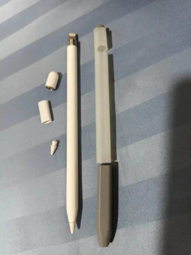 Apple pencil 1 gen mulus normal lengkap