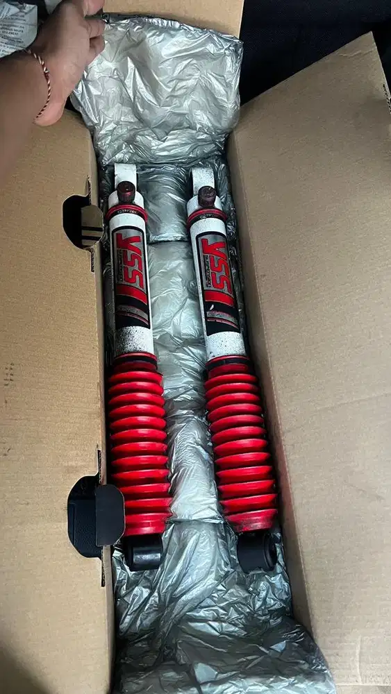 Jual Shock YSS DTG Plus Pajero Sport Mulus