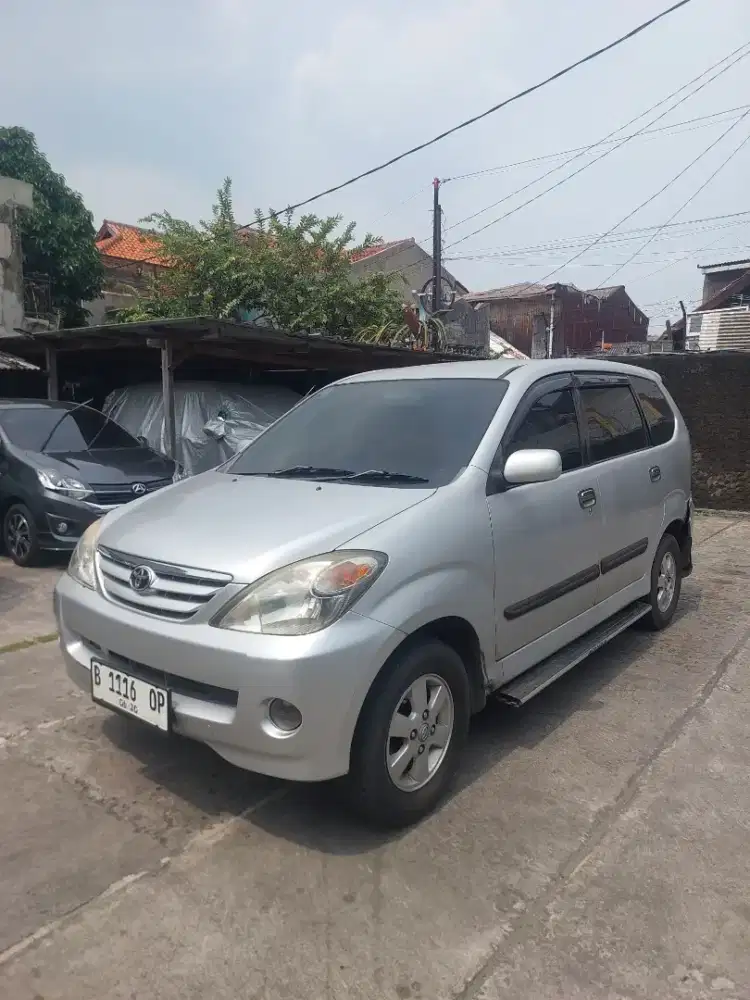 Avanza type G 2005