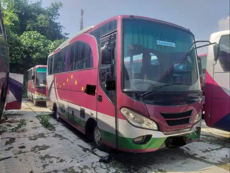 Dijual cepat 1 unit bis Mitsubishi FE447