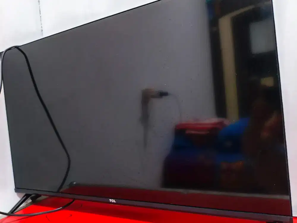 TV TCL 32G9 32inci bekas kondisi layar padam