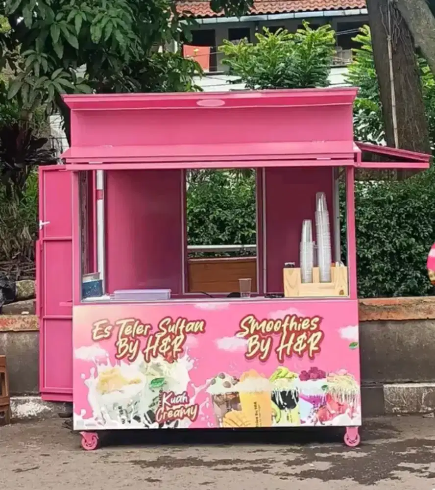 boothcontainer bekas