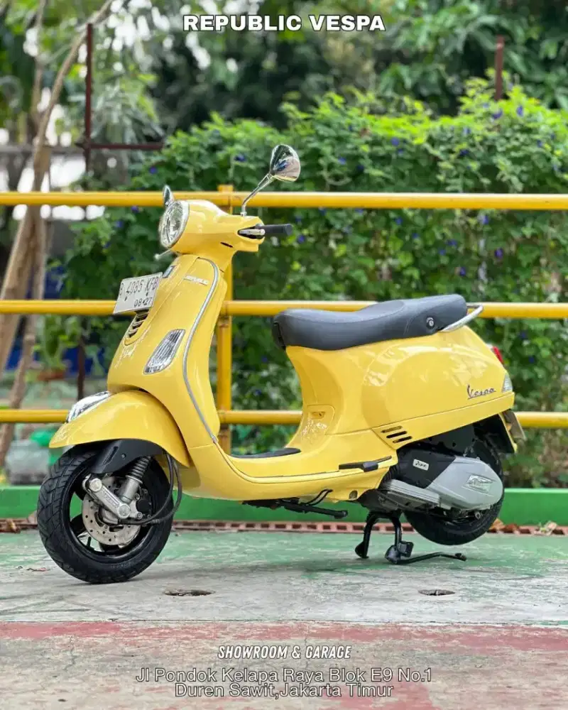DIJUAL VESPA LX 125 IGET TAHUN 2017 PERFECT CONDITION