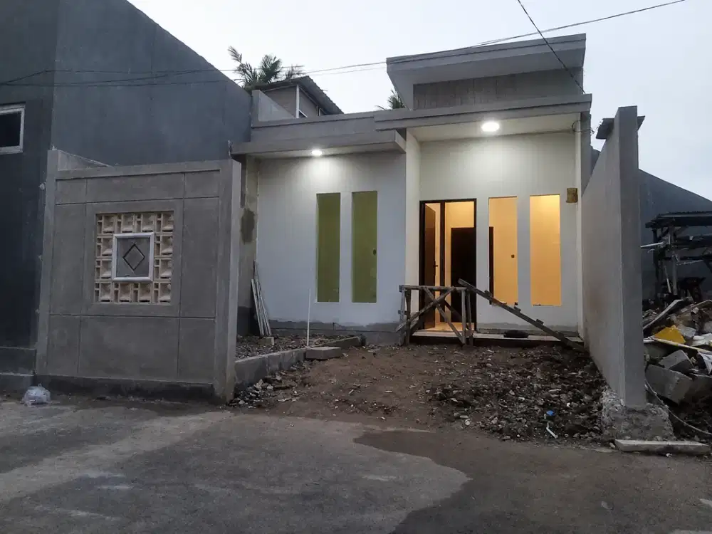 Rumah baru 1 lantai Cipayung Jakarta Timur