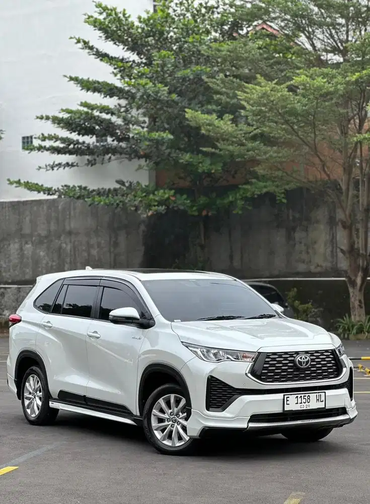 TOYOTA INNOVA ZENIX V HYBRID MODELISTA TAHUN 2024