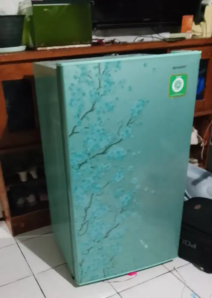 Kulkas SHARP 1 pintu super beku normal jaya