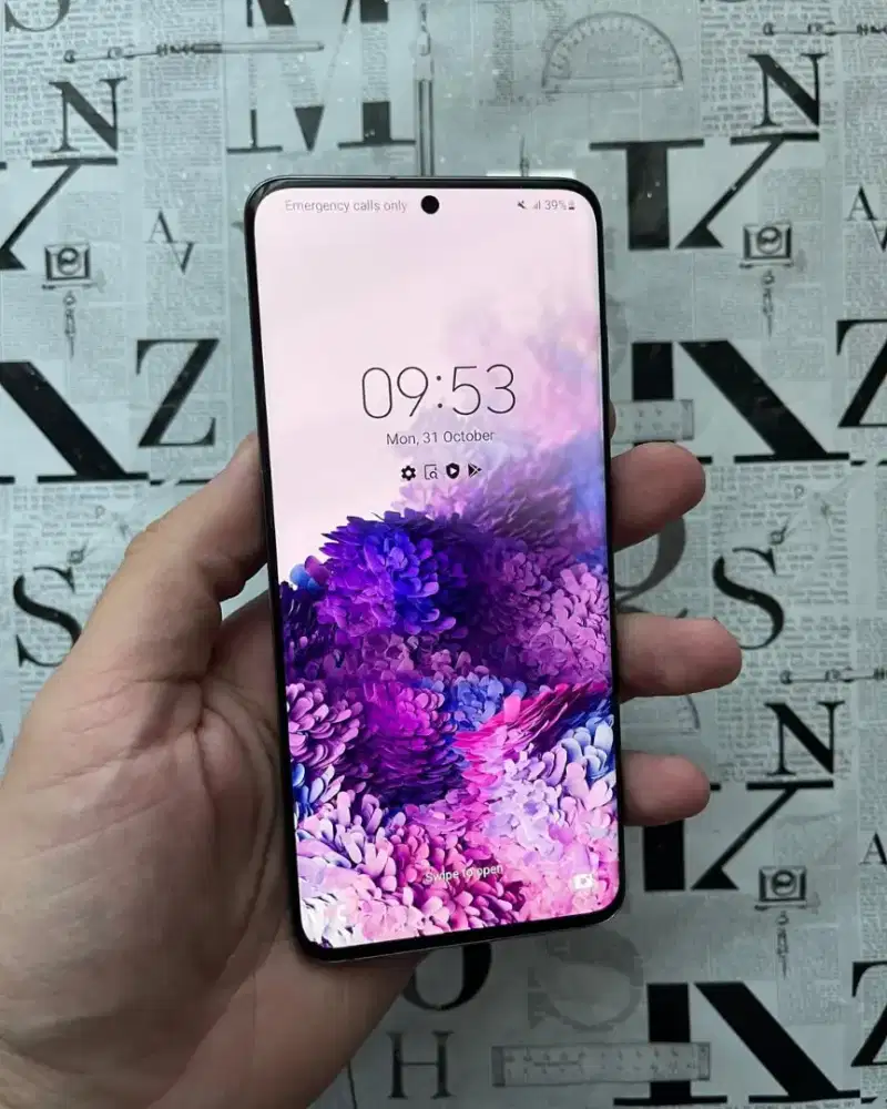 Samsung s20 plus 12/128
