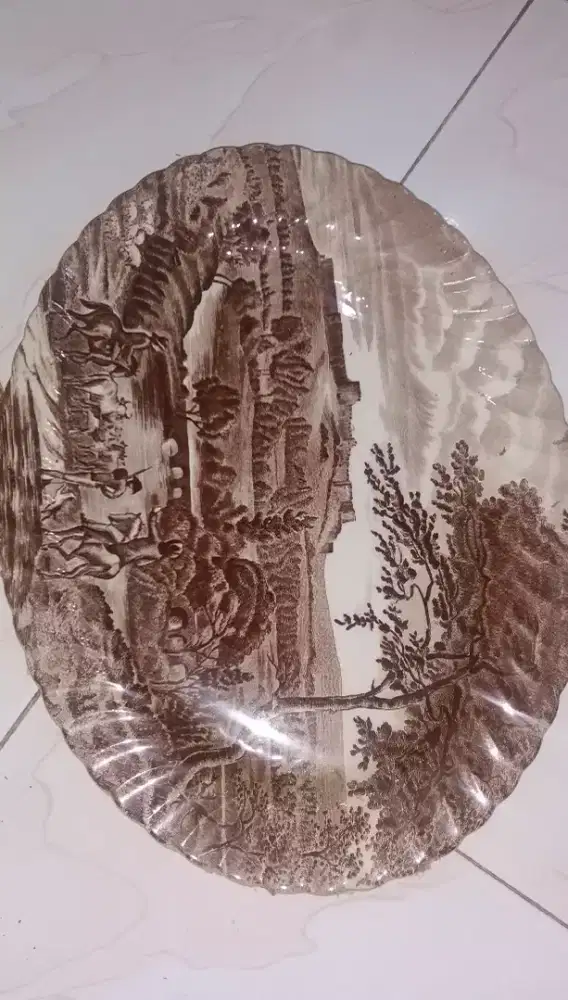 Oval platter Jhonson brothers