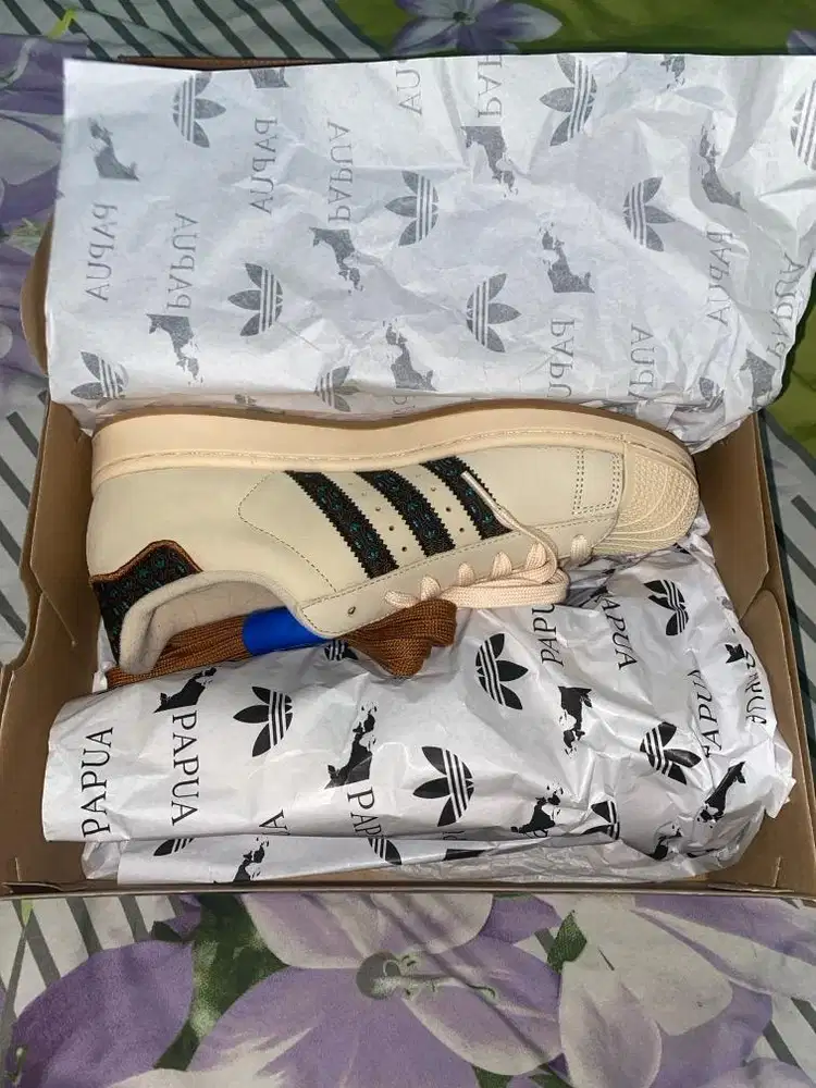 Adidas Superstar Papua