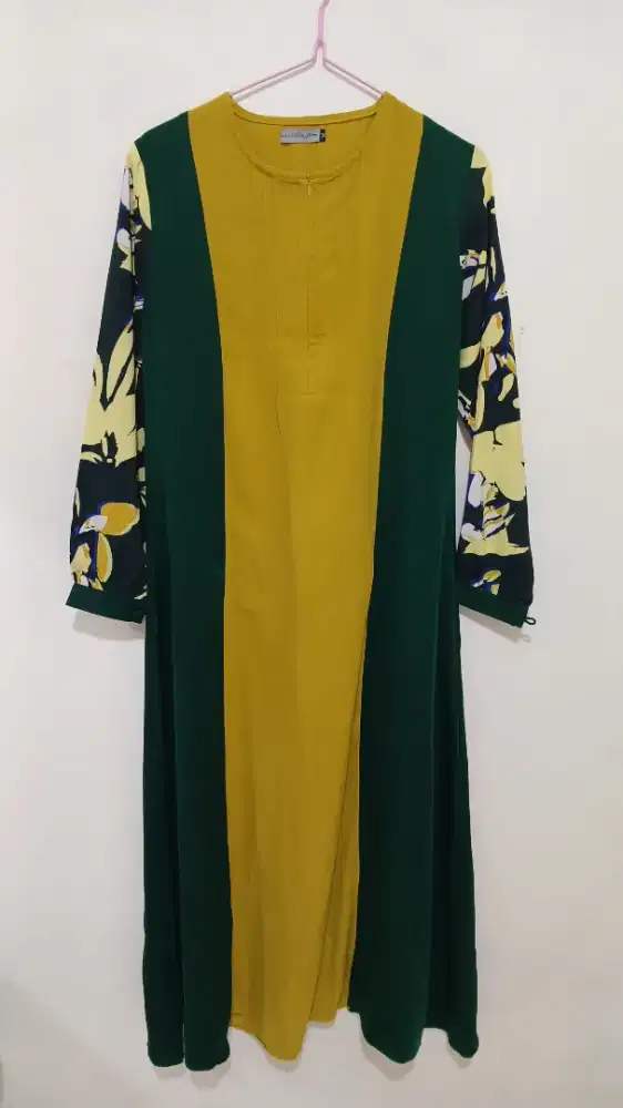 Gamis kaleela preloved