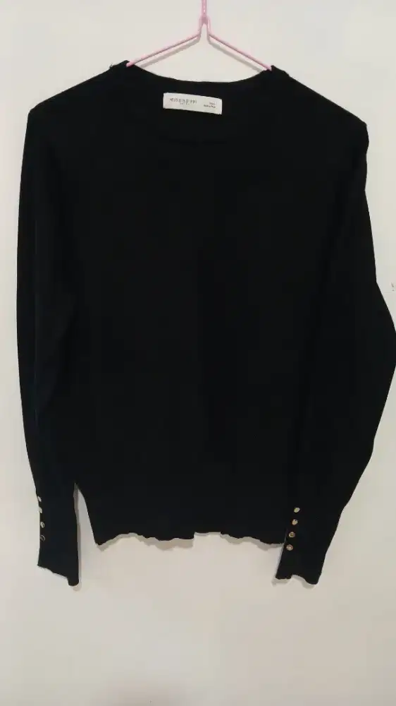 Atasan preloved missisipi black