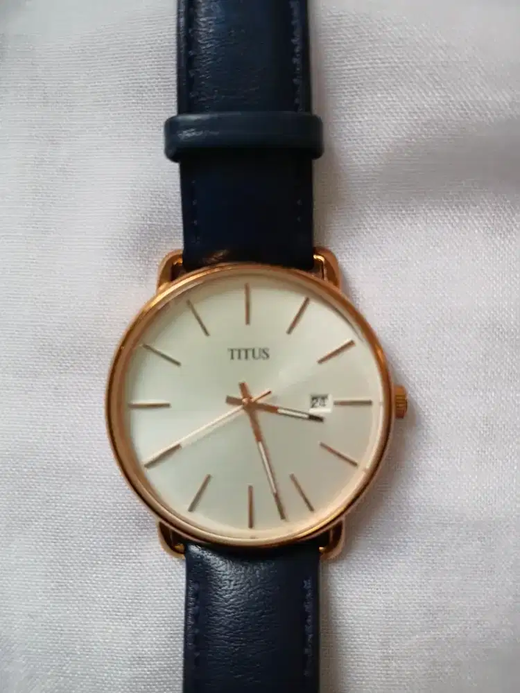Jam Tangan TITUS Biru Elegan