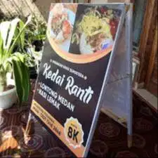 Jagrak kayu segitiga unt kuliner UMKM pinggir jalan mmt banner murah