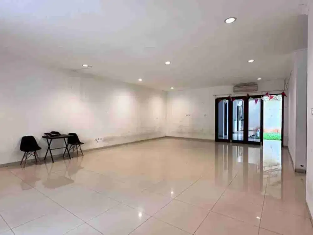 Dijual Rumah Siap Huni di Pondok Indah Jakarta Selatan