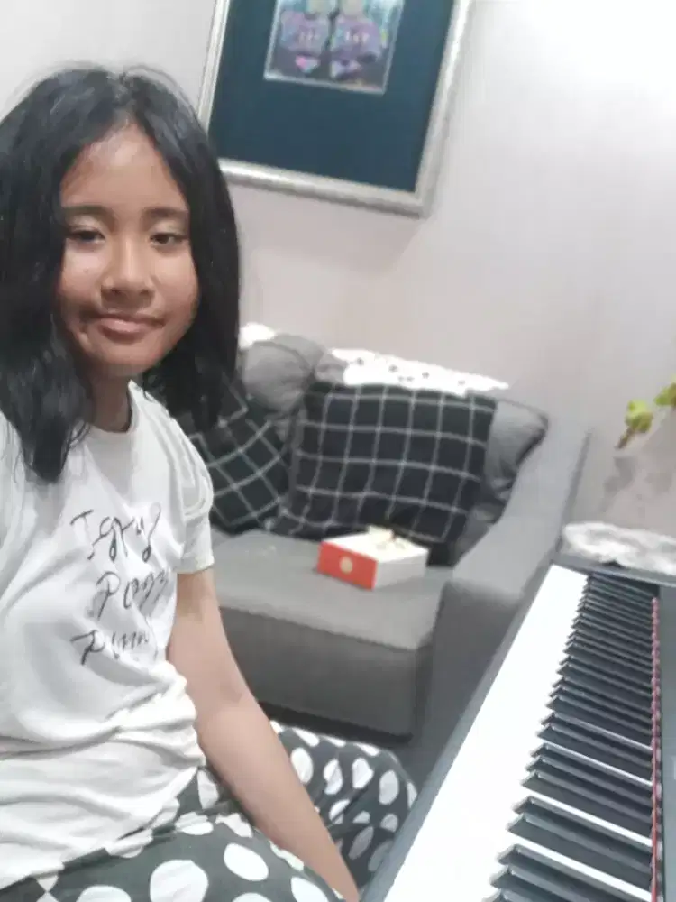 Les privat piano anak dan dewasa