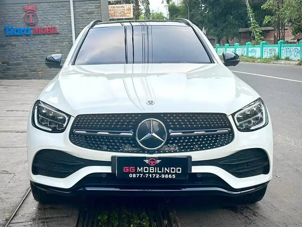 Mercedes Benz GLC200 AMG Night Edition AT Th 2022