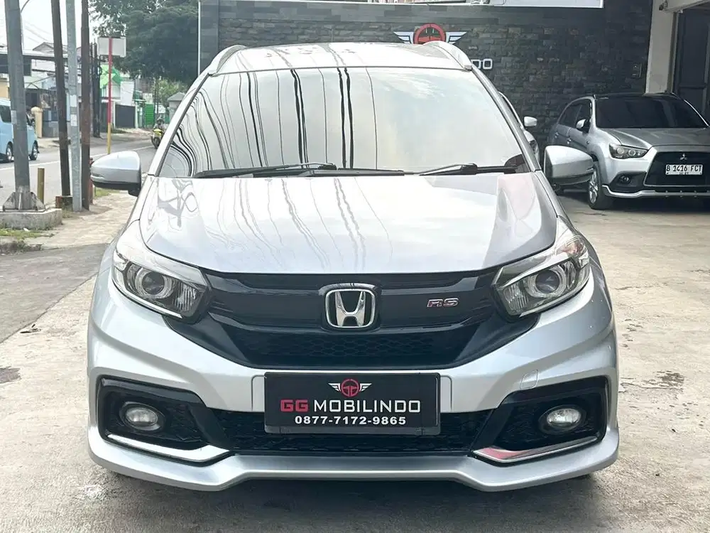 Honda Mobilio 1.5 RS CVT Automatic Pemakaian Th 2018