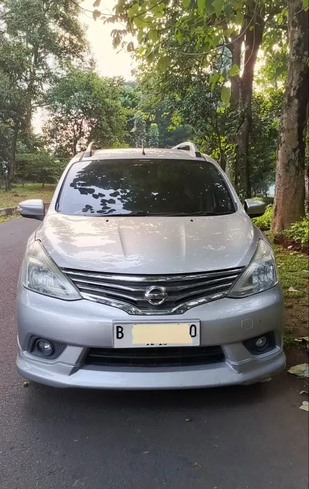 Grand Livina Matic HWS 2013