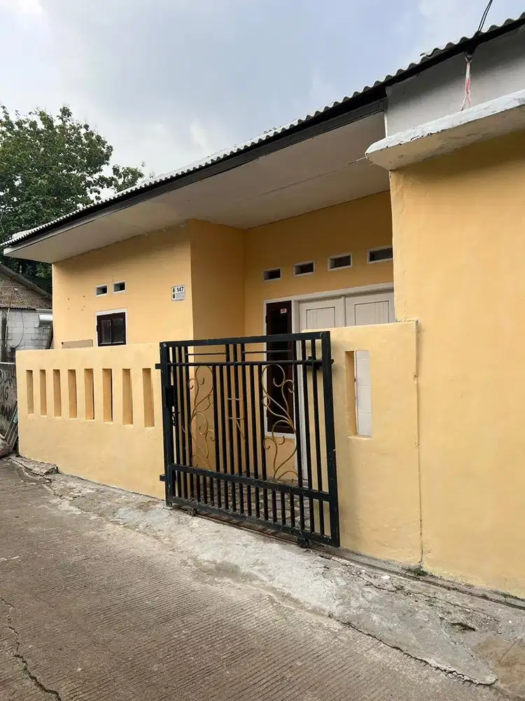 DIJUAL RUMAH DAERAH DEPOK MURAH
