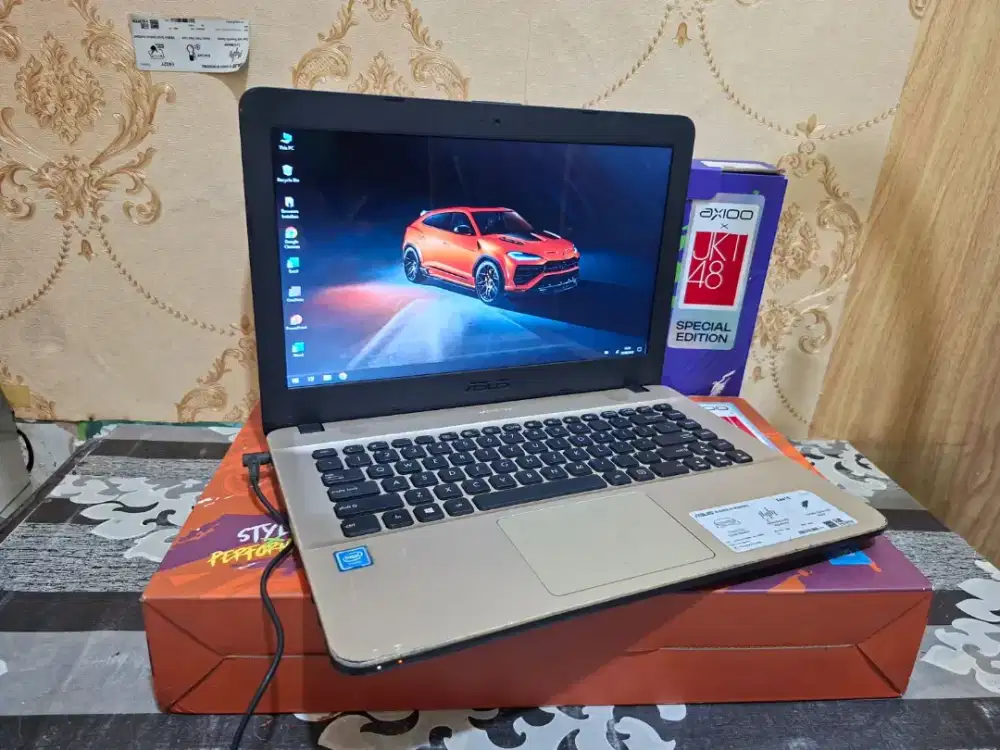 Laptop Asus Vivobook X441NA