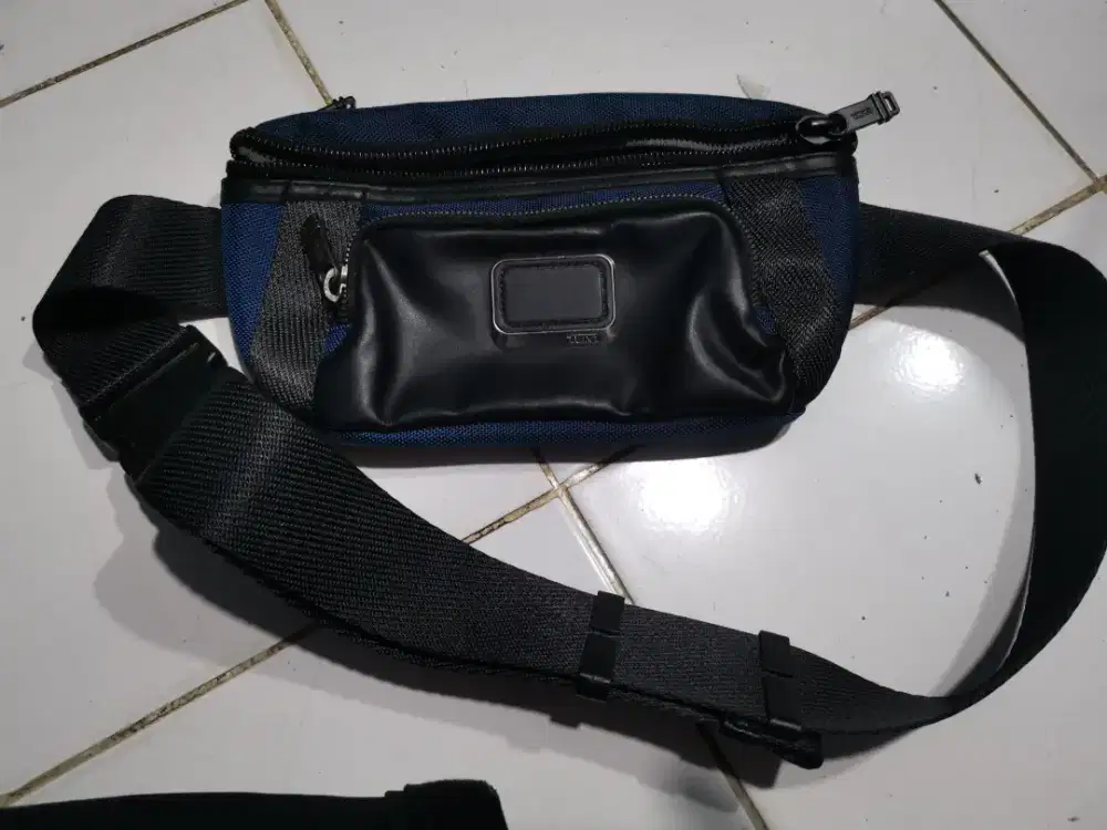 WB TUMI pria belum di pakai