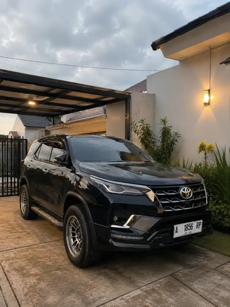 Toyota/Fortuner 2.4 VRZ 4×2 VRZ tahun 2021
