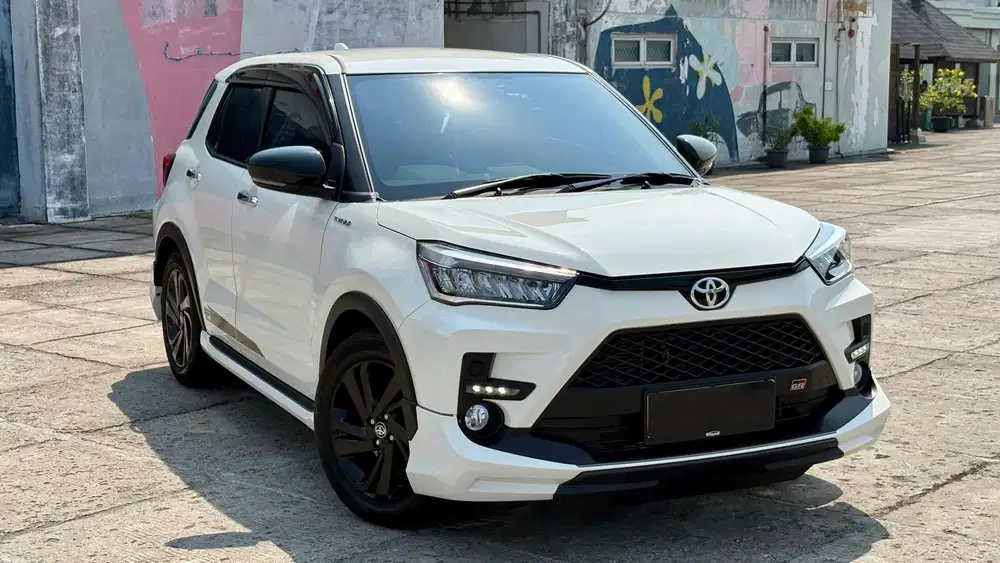 [KM 10.000]TOYOTA RAIZE 1.0 TURBO GR CVT PUTIH 2025  NON TSS