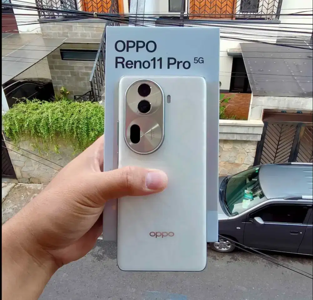 Oppo Reno 11 Pro RAM 12/512 GB Fullset Mulus Kamera Zoom Jernih