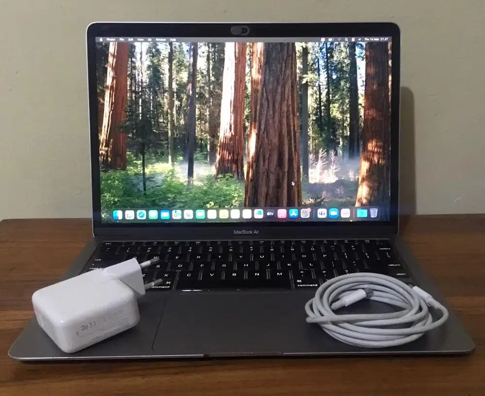 Macbook Air Retina 13 inch 2020