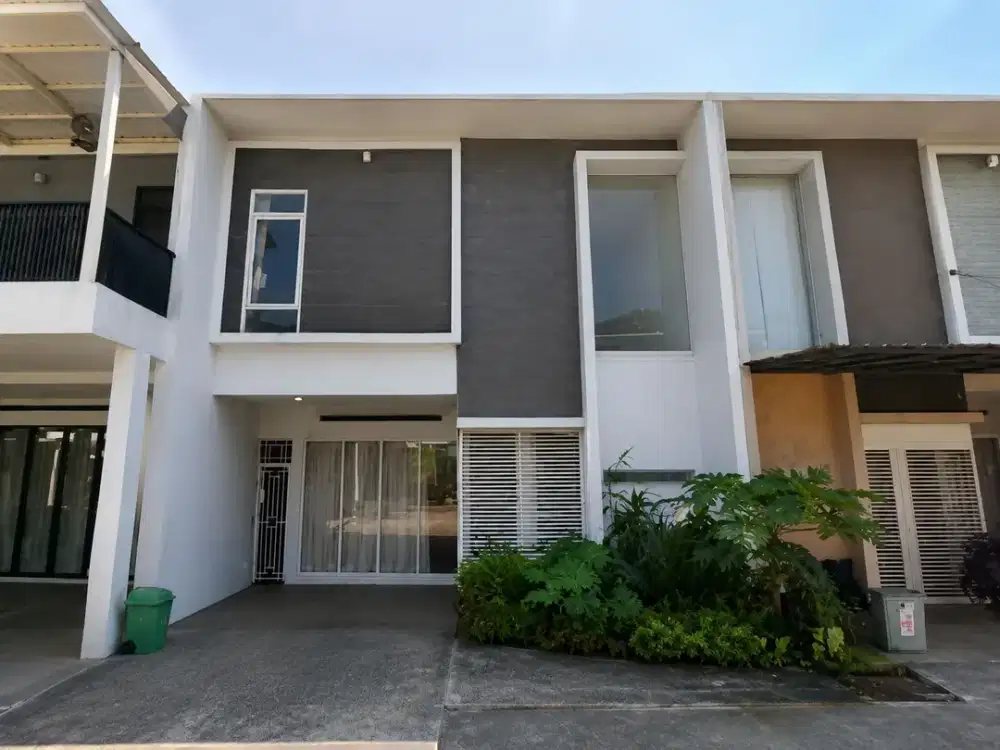 Murah Rumah Komplek Nuansa Indah Buah Batu